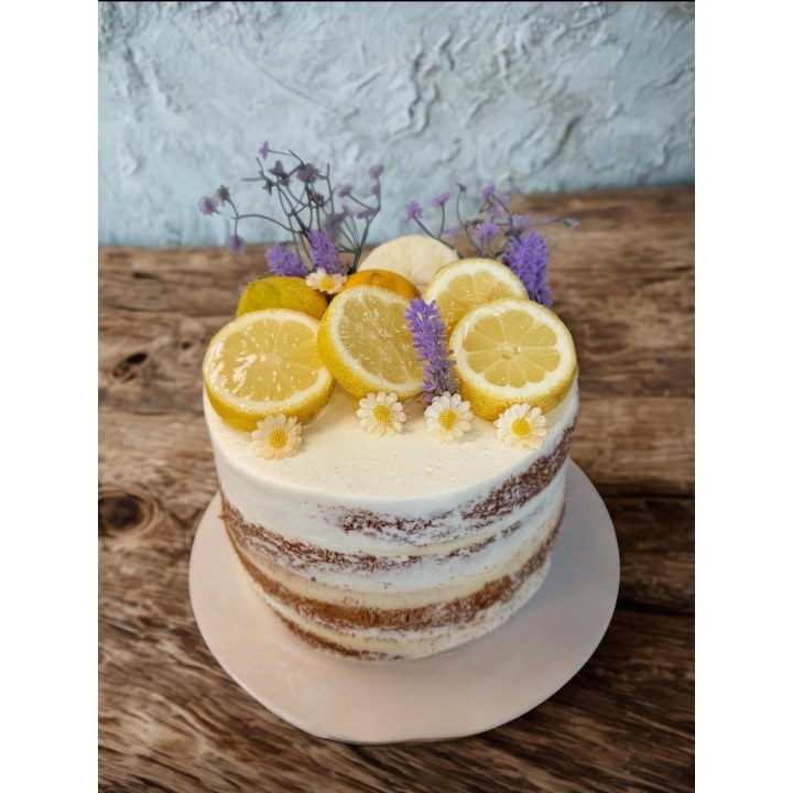 Gâteau d'anniversaire sur mesure – Layer Cake artisanal à Bruxelles, Wooly Pâtisserie