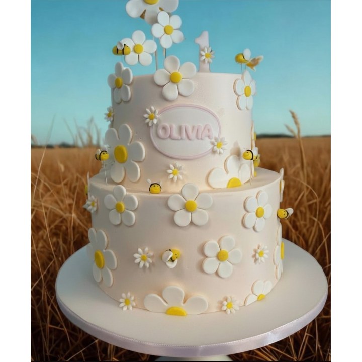 Custom birthday cake – Artisan layer cake Brussels, Wooly Pâtisserie