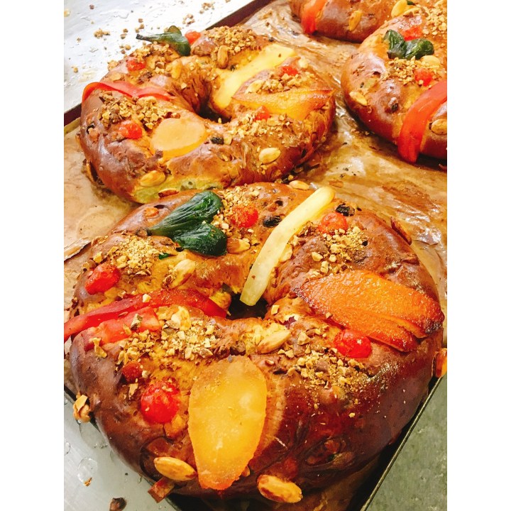 Bolo Rei – Traditionele Portugese Driekoningstaart met gekonfijte vruchten, Wooly Brussel